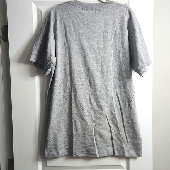Graphic T-Shirt - Size L - Picture 3 of 4